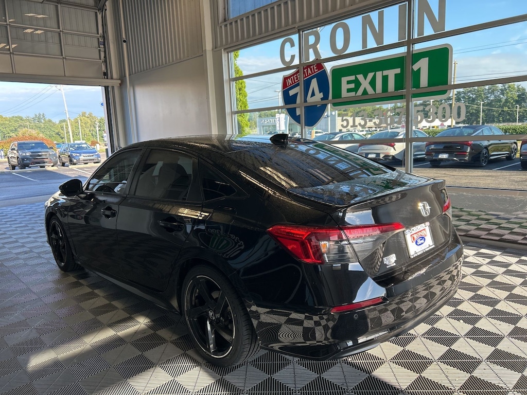 Used 2022 Honda Civic Touring Sedan