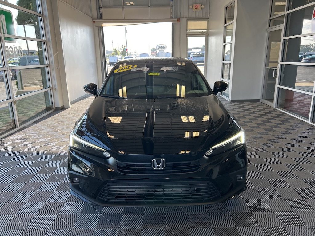 Used 2022 Honda Civic Touring Sedan